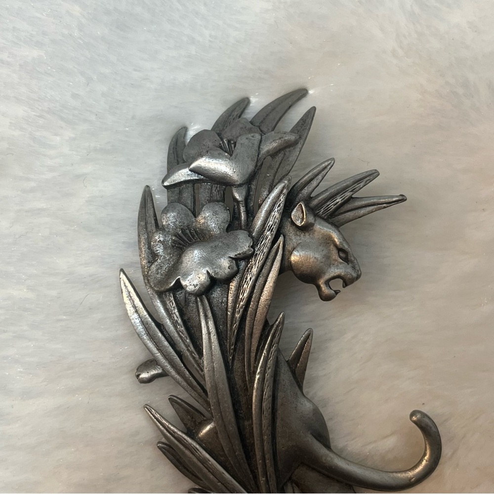 Sold - Picture 4 of 6